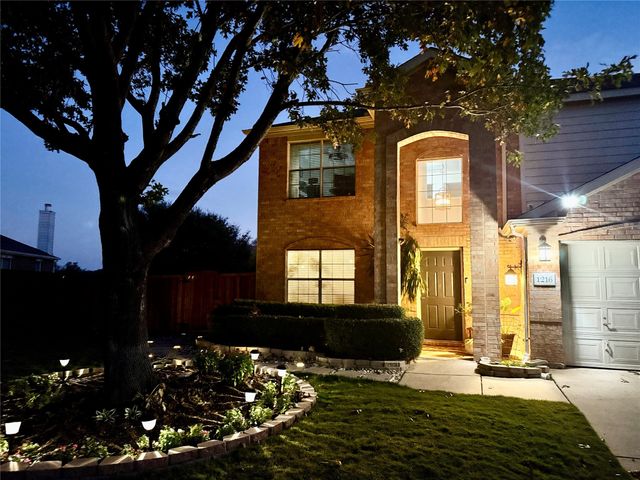 1216 Riverway Lane, Wylie, TX 75098