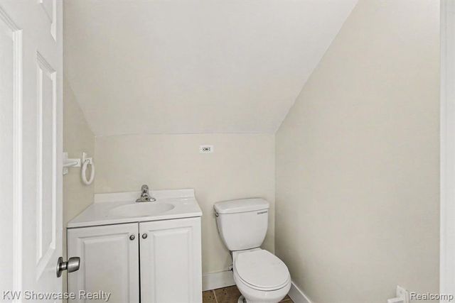 349 W Livingston Road, Highland, MI 48357