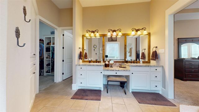 1026 The Cliffs Boulevard, Montgomery, TX 77356