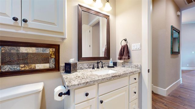 1026 The Cliffs Boulevard, Montgomery, TX 77356