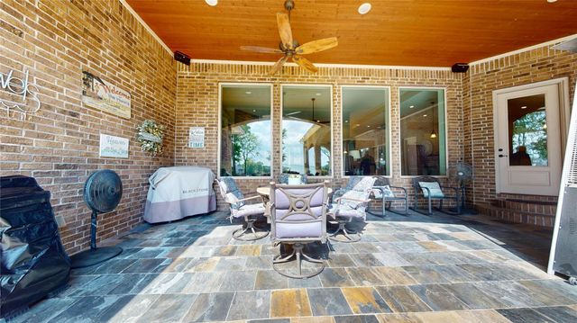 1026 The Cliffs Boulevard, Montgomery, TX 77356