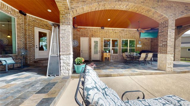 1026 The Cliffs Boulevard, Montgomery, TX 77356