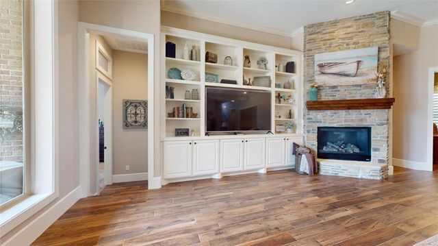 1026 The Cliffs Boulevard, Montgomery, TX 77356