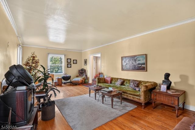 821 S 10Th St, Newark City, NJ 07108