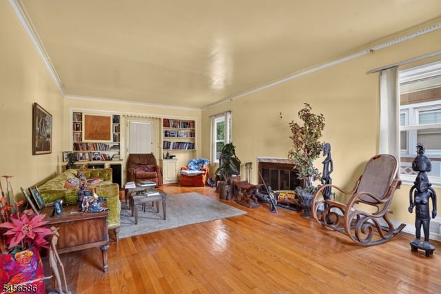 821 S 10Th St, Newark City, NJ 07108
