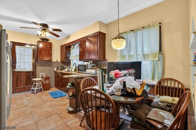 821 S 10Th St, Newark City, NJ 07108