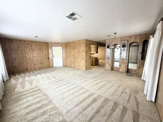 3850 Atlantic 218, Highland, CA 92346
