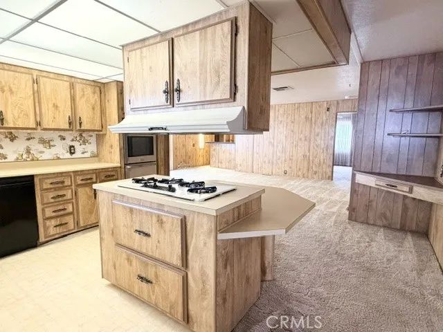 3850 Atlantic 218, Highland, CA 92346