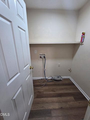 906 W Chatham Street, Cary, NC 27511