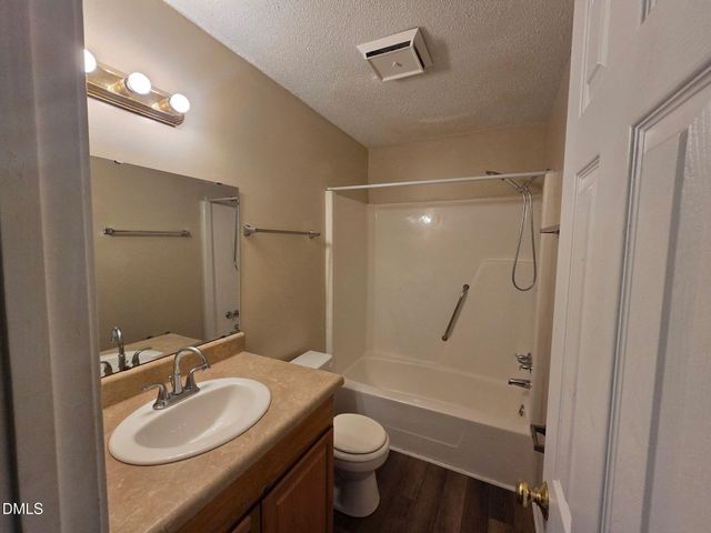 906 W Chatham Street, Cary, NC 27511