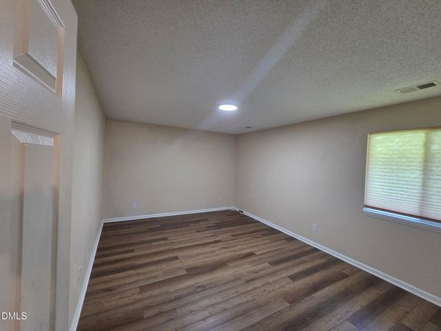 906 W Chatham Street, Cary, NC 27511