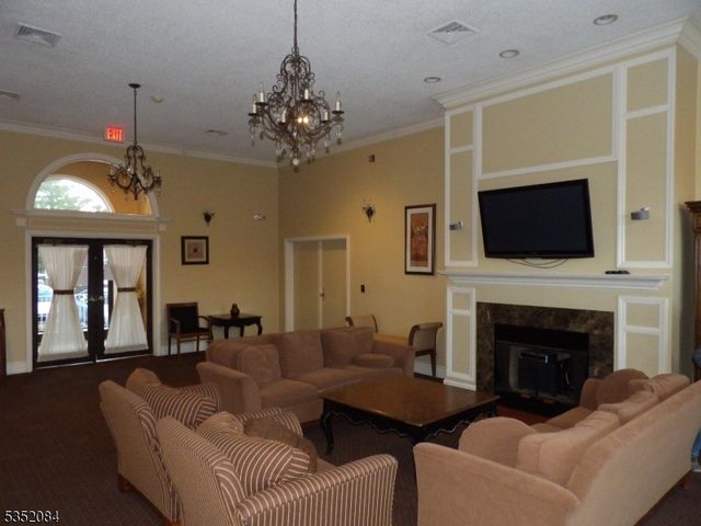 8717 Brittany Drive, Wayne Twp., NJ 07470