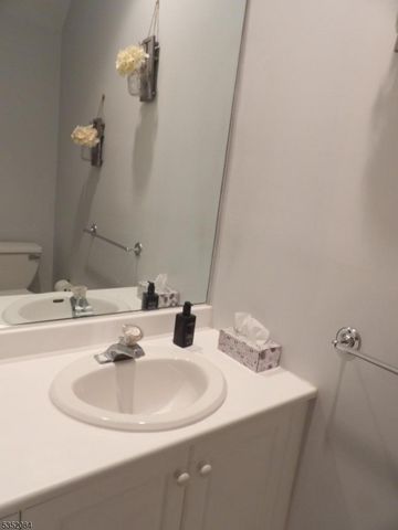 8717 Brittany Drive, Wayne Twp., NJ 07470