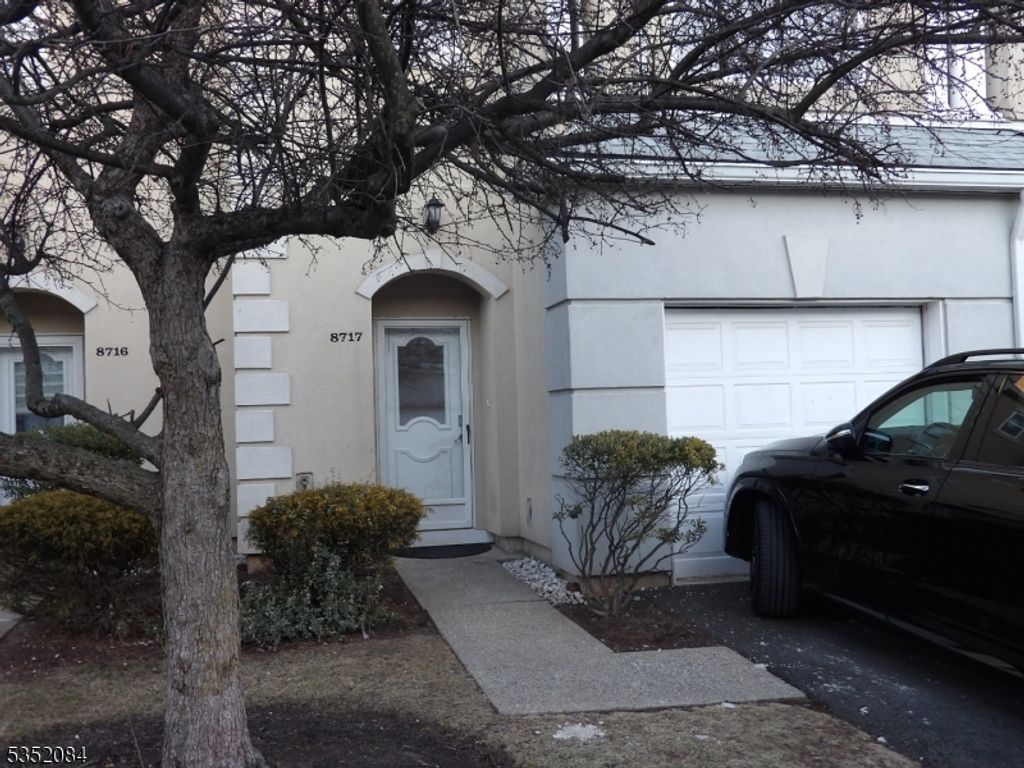 8717 Brittany Drive, Wayne Twp., NJ 07470