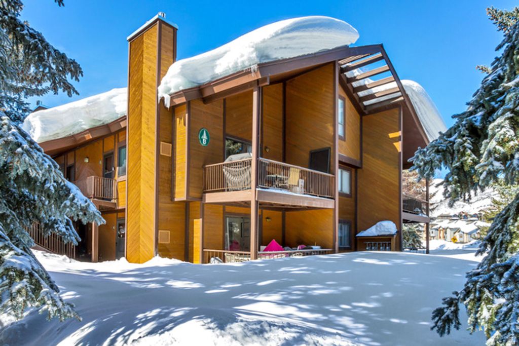 2025 CANYONS RESORT DR #B4, Park City, UT 84098