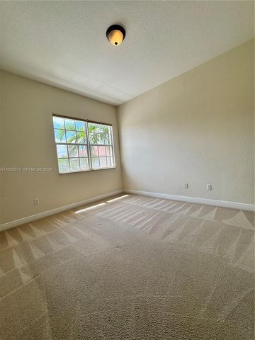 5819 Hampton Hills Blvd, Tamarac, FL 33321
