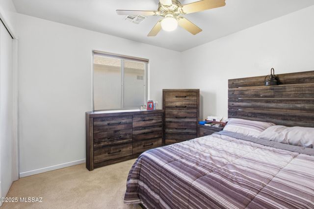 8807 E Mountain Spring Drive, Tucson, AZ 85747