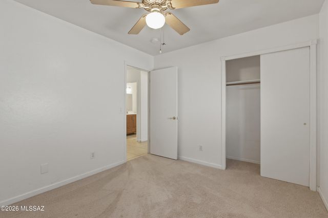 8807 E Mountain Spring Drive, Tucson, AZ 85747