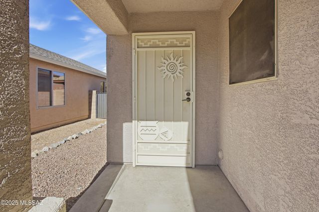 8807 E Mountain Spring Drive, Tucson, AZ 85747