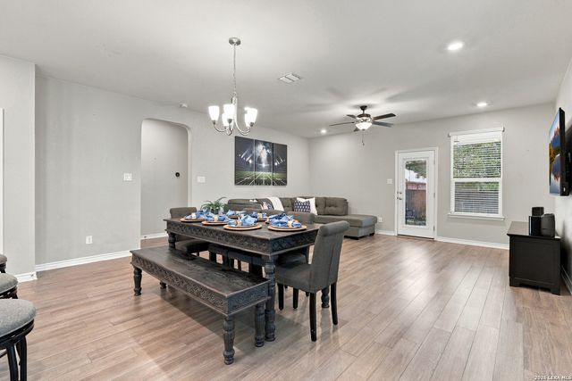7812 Mireille Mist, Boerne, TX 78015