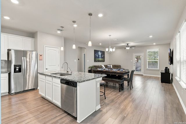 7812 Mireille Mist, Boerne, TX 78015