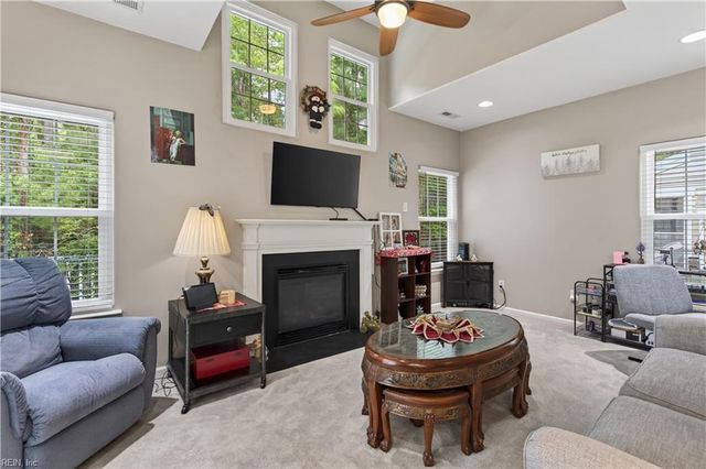 13286 Regent Park WALK, Carrollton, VA 23314
