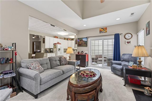 13286 Regent Park WALK, Carrollton, VA 23314