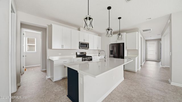 1937 AMBERLY Drive, Middleburg, FL 32068
