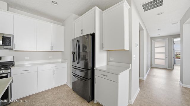 1937 AMBERLY Drive, Middleburg, FL 32068