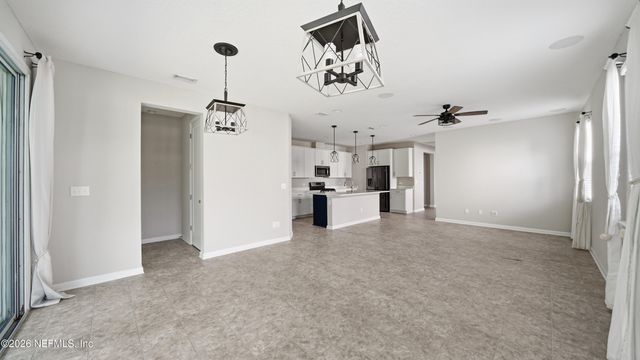 1937 AMBERLY Drive, Middleburg, FL 32068