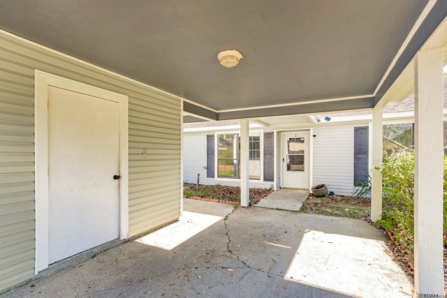 17120 Willow Oak Aly, Prairieville, LA 70769