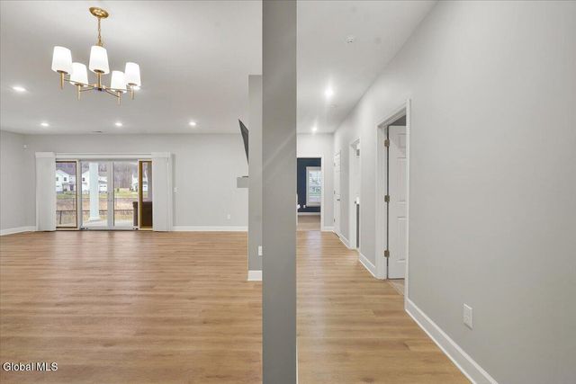 45 Wardley Circle, Cohoes, NY 12047