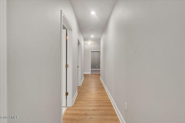 45 Wardley Circle, Cohoes, NY 12047