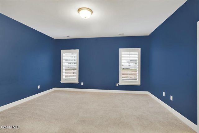 45 Wardley Circle, Cohoes, NY 12047