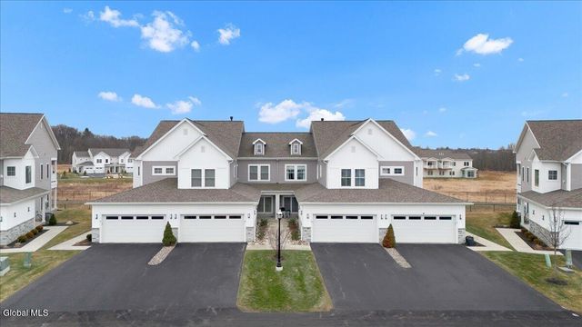 45 Wardley Circle, Cohoes, NY 12047