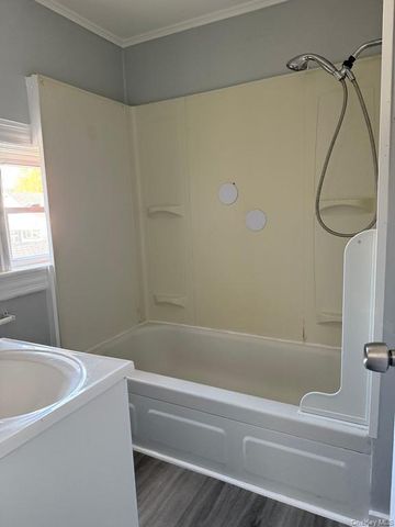 14 Glass Street, Port Jervis, NY 12771