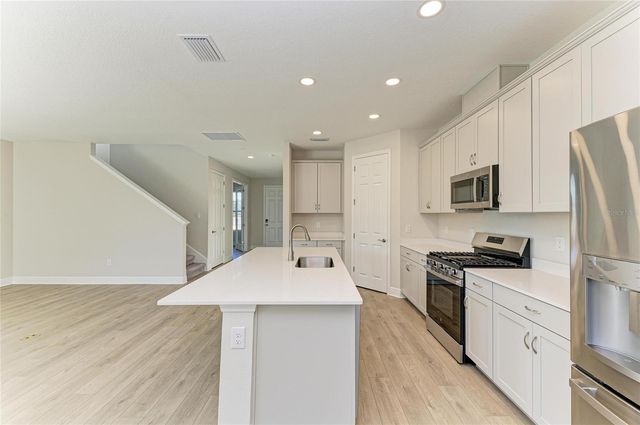 8502 DOVE BOG TERRACE, Parrish, FL 34219