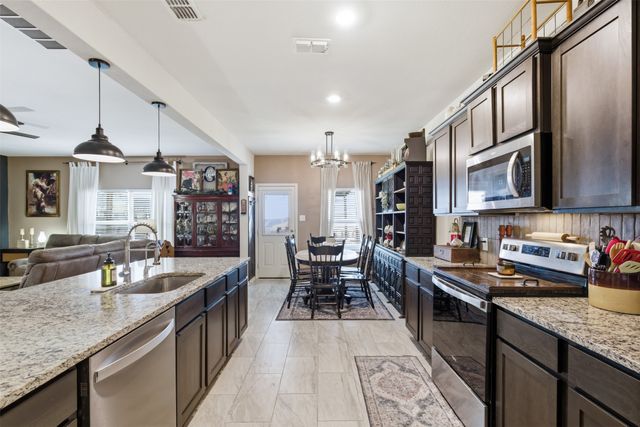 112 Saloon Cove E, Newark, TX 76071