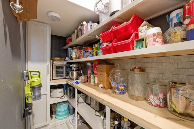 112 Saloon Cove E, Newark, TX 76071