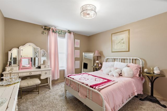 112 Saloon Cove E, Newark, TX 76071