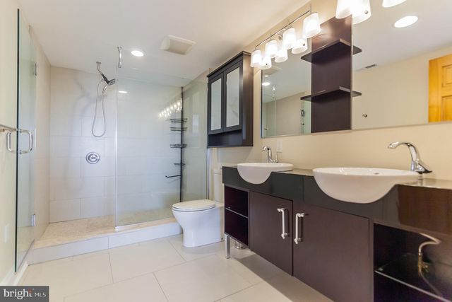 730 S FRONT ST, Philadelphia, PA 19147