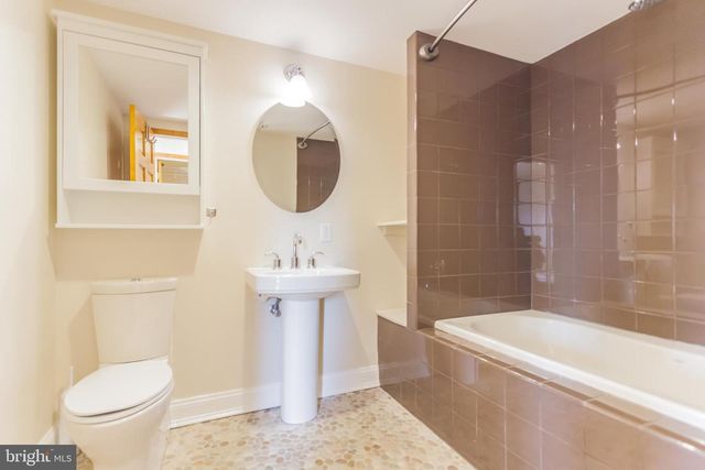730 S FRONT ST, Philadelphia, PA 19147
