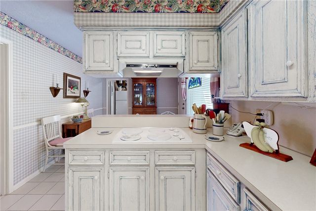 1509 Brook Hollow Drive, Bryan, TX 77802