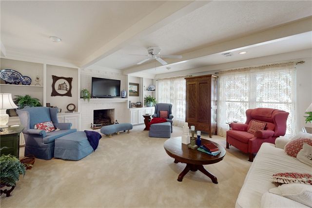 1509 Brook Hollow Drive, Bryan, TX 77802