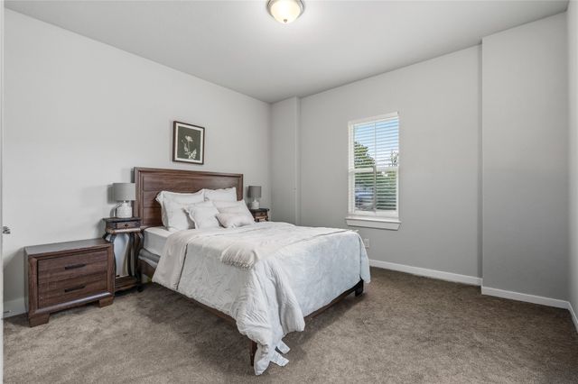 411 W Harwood Rd, Euless, TX 76039