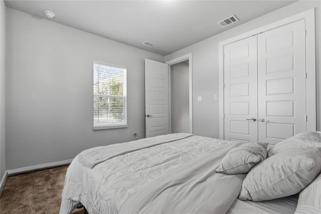 411 W Harwood Rd, Euless, TX 76039