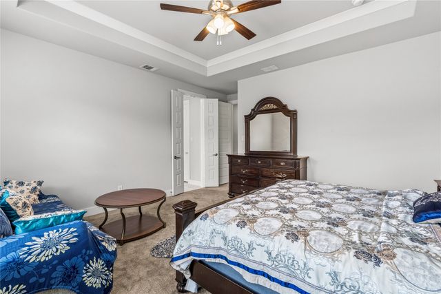411 W Harwood Rd, Euless, TX 76039