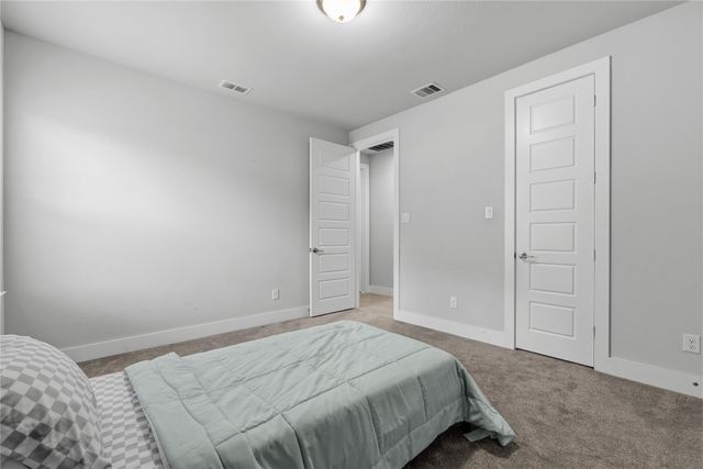 411 W Harwood Rd, Euless, TX 76039