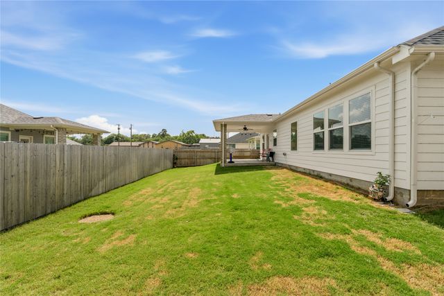 411 W Harwood Rd, Euless, TX 76039