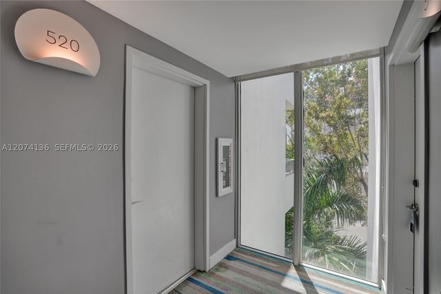 6080 Collins Ave 520, Miami Beach, FL 33140